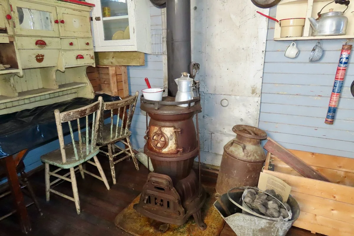 Kneehill Historical Museum