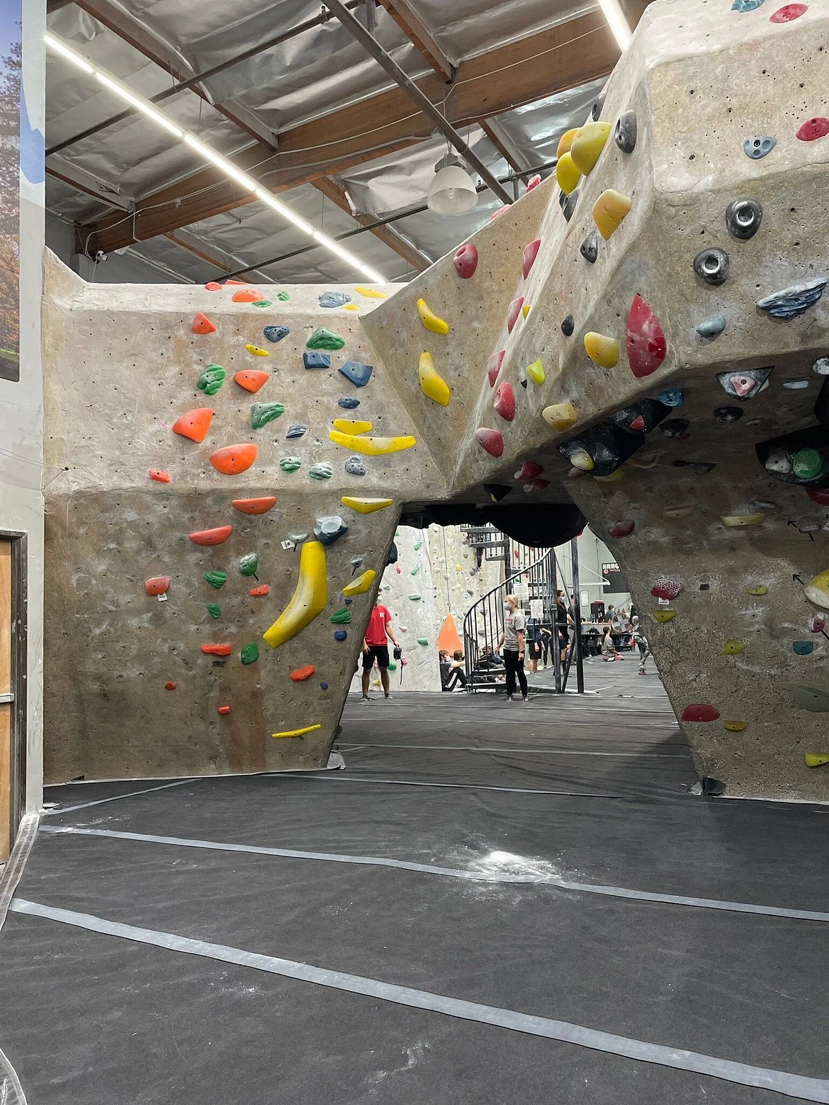 Hangar 18 Climbing Gym Southbay