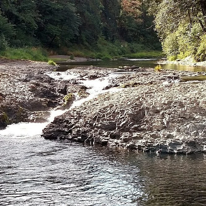 Rainbow Falls State Park