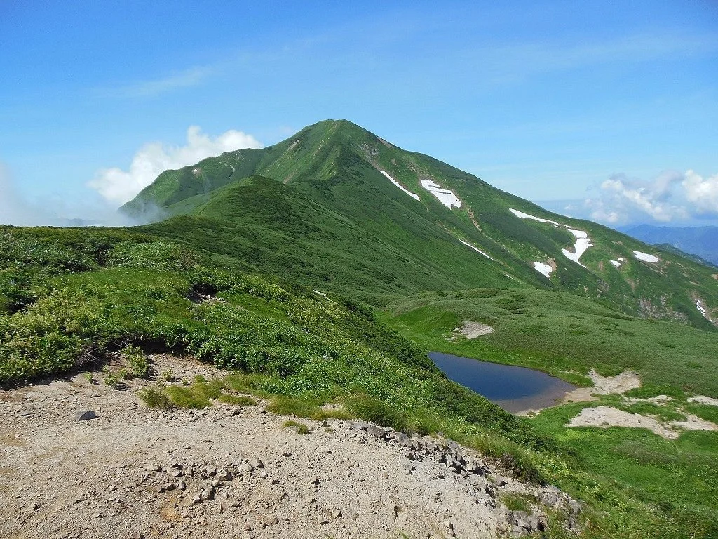 Iide Renpo Mountain Range