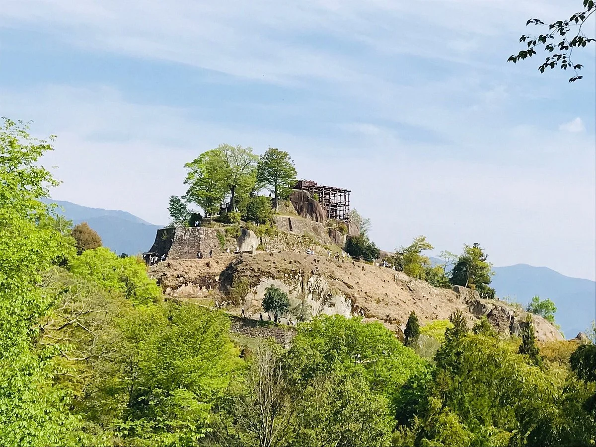 Naegi Castle Ruins