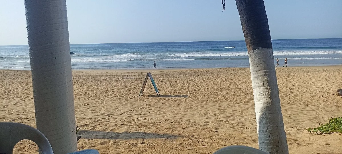 Playa Al Desnudo