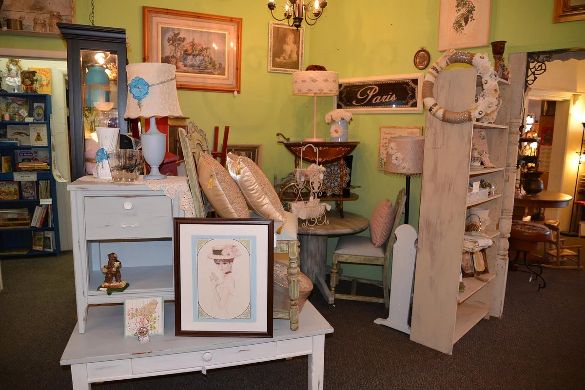 Sweet Pea Antiques