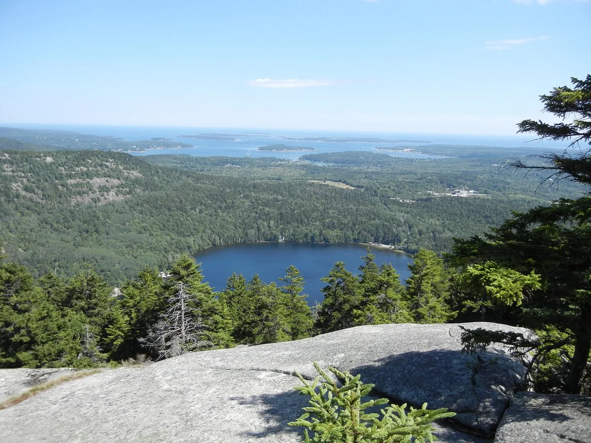 Perpendicular Trail