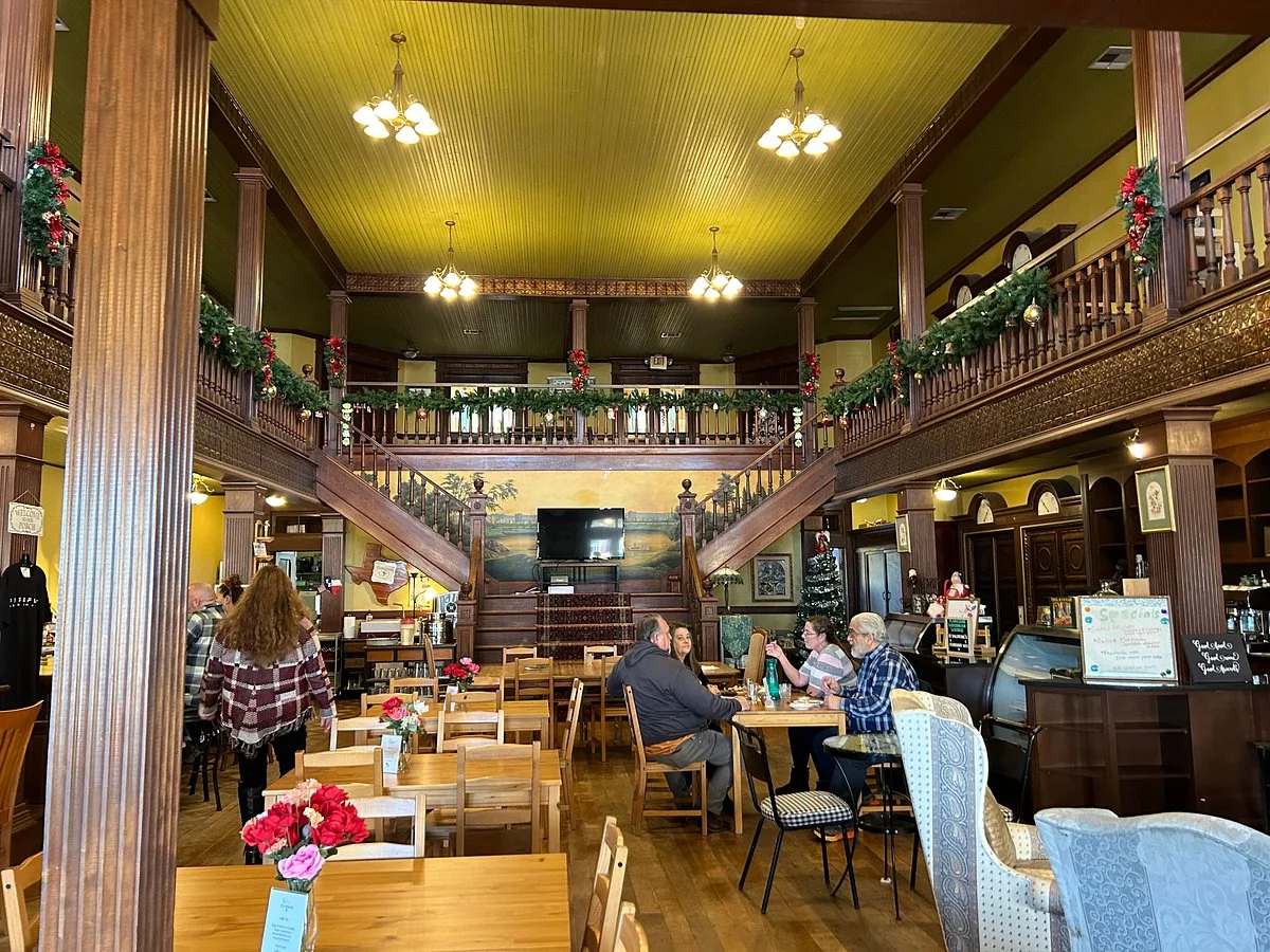 Flanigan's: Texas Distillery & Winery