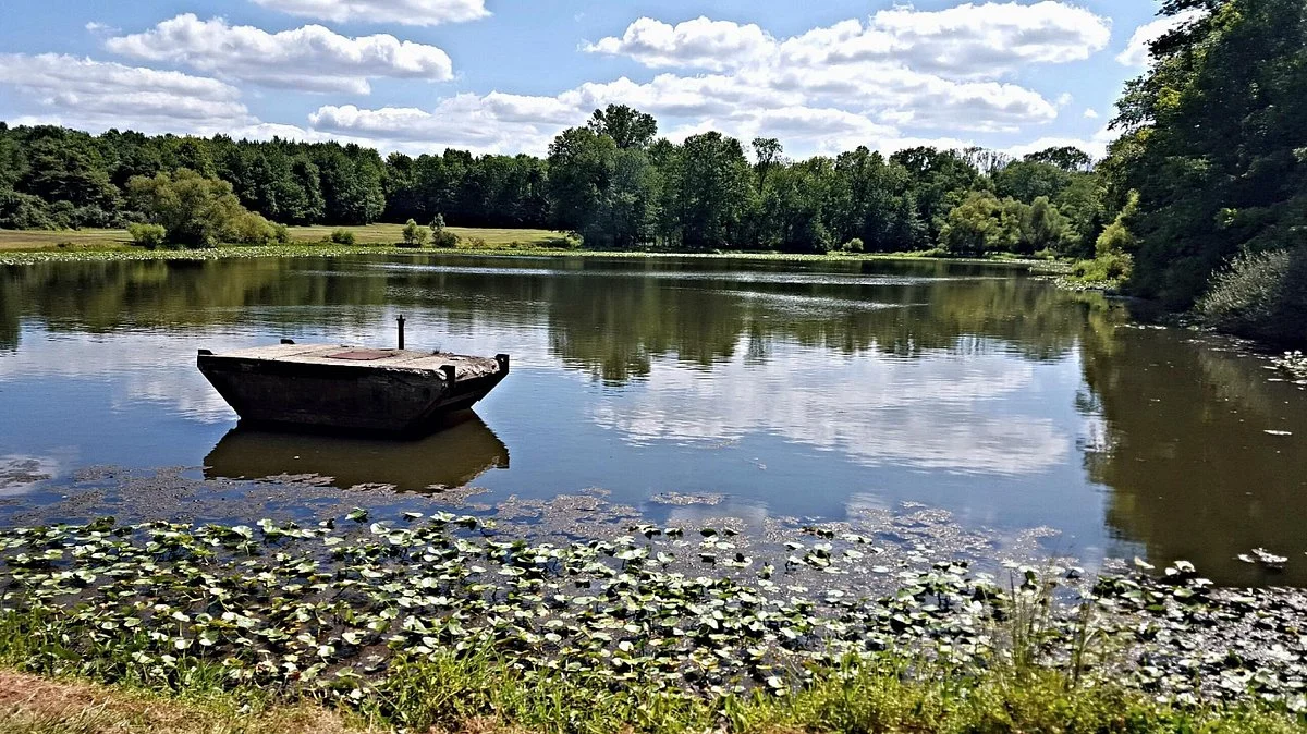 Lawrence Hopewell Trail