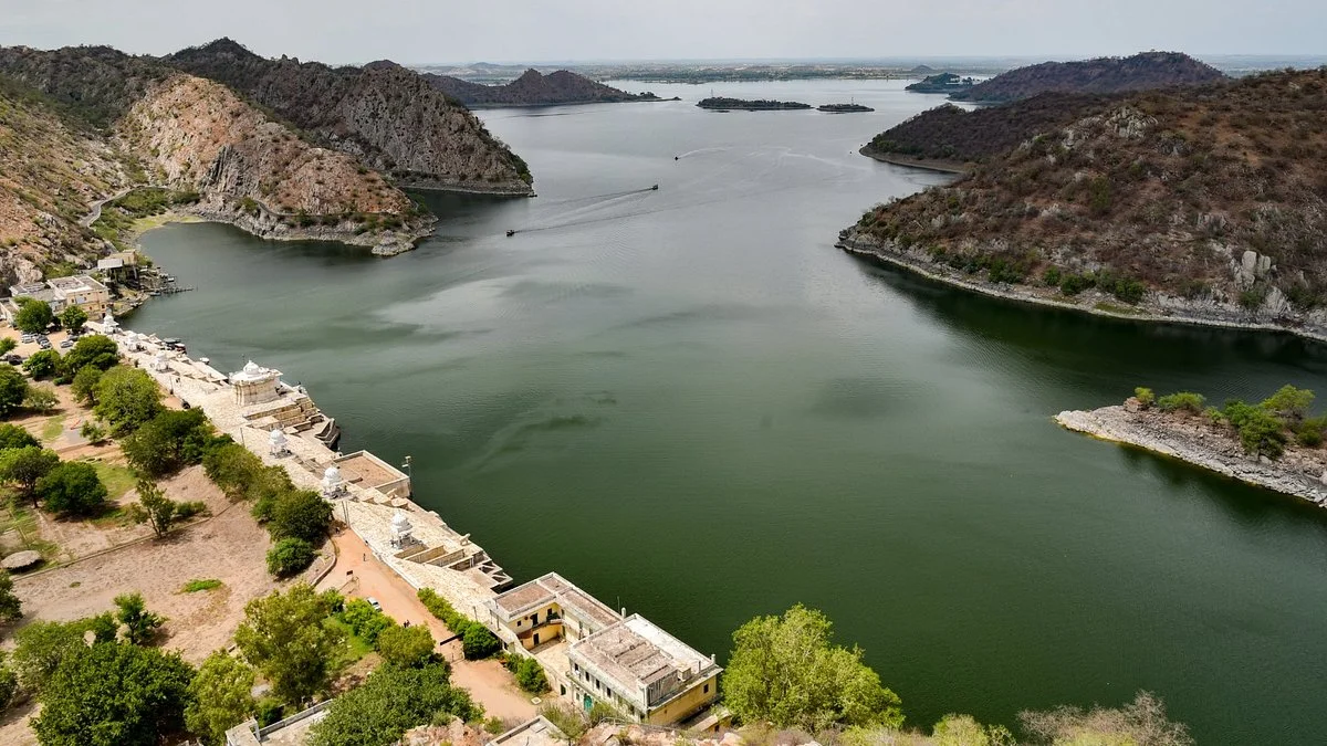 Jaisamand Lake