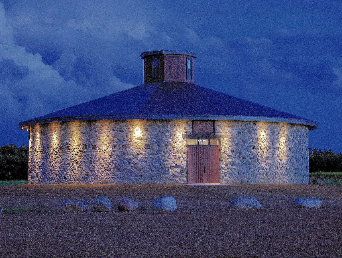 Historic Bell Barn