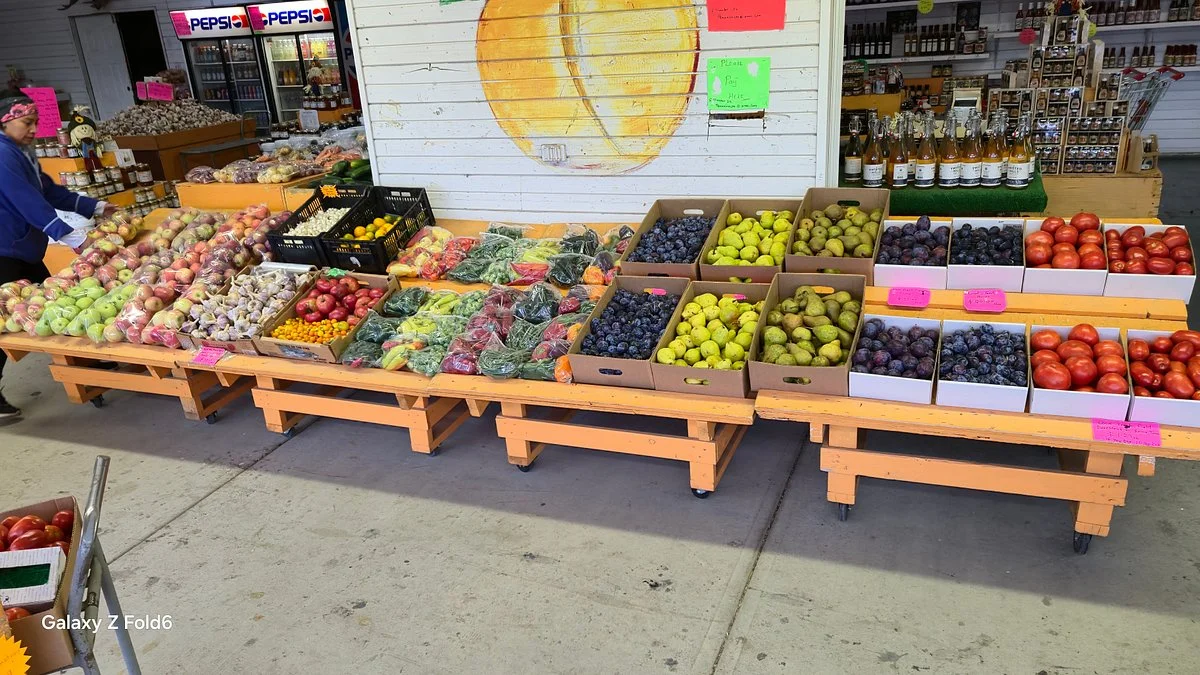 Peach King Fruit Stand