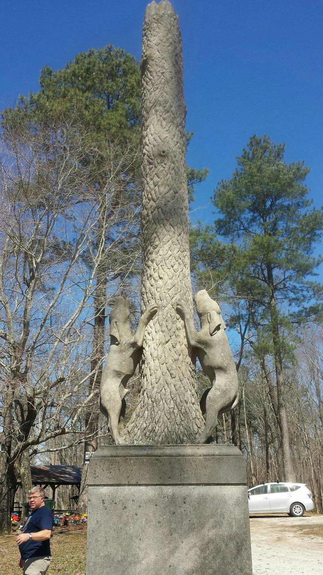 Key Underwood Coon Dog Memorial Graveyard