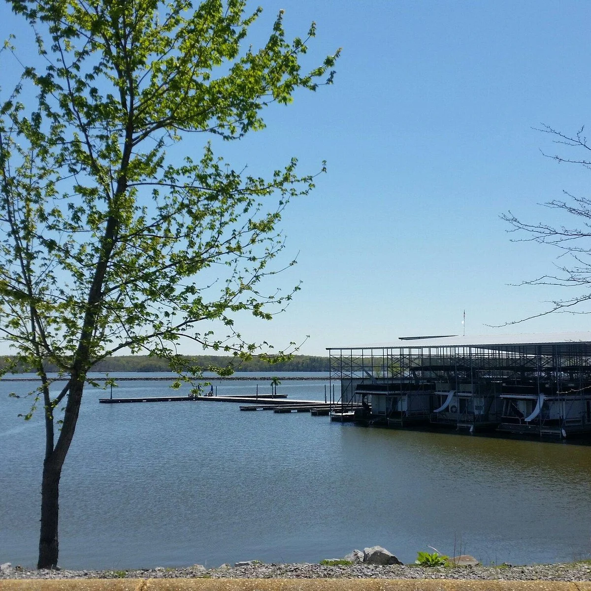 Kuttawa Harbor Marina