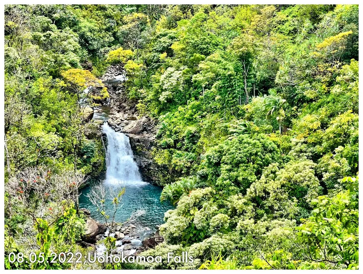 Puohokamoa Falls