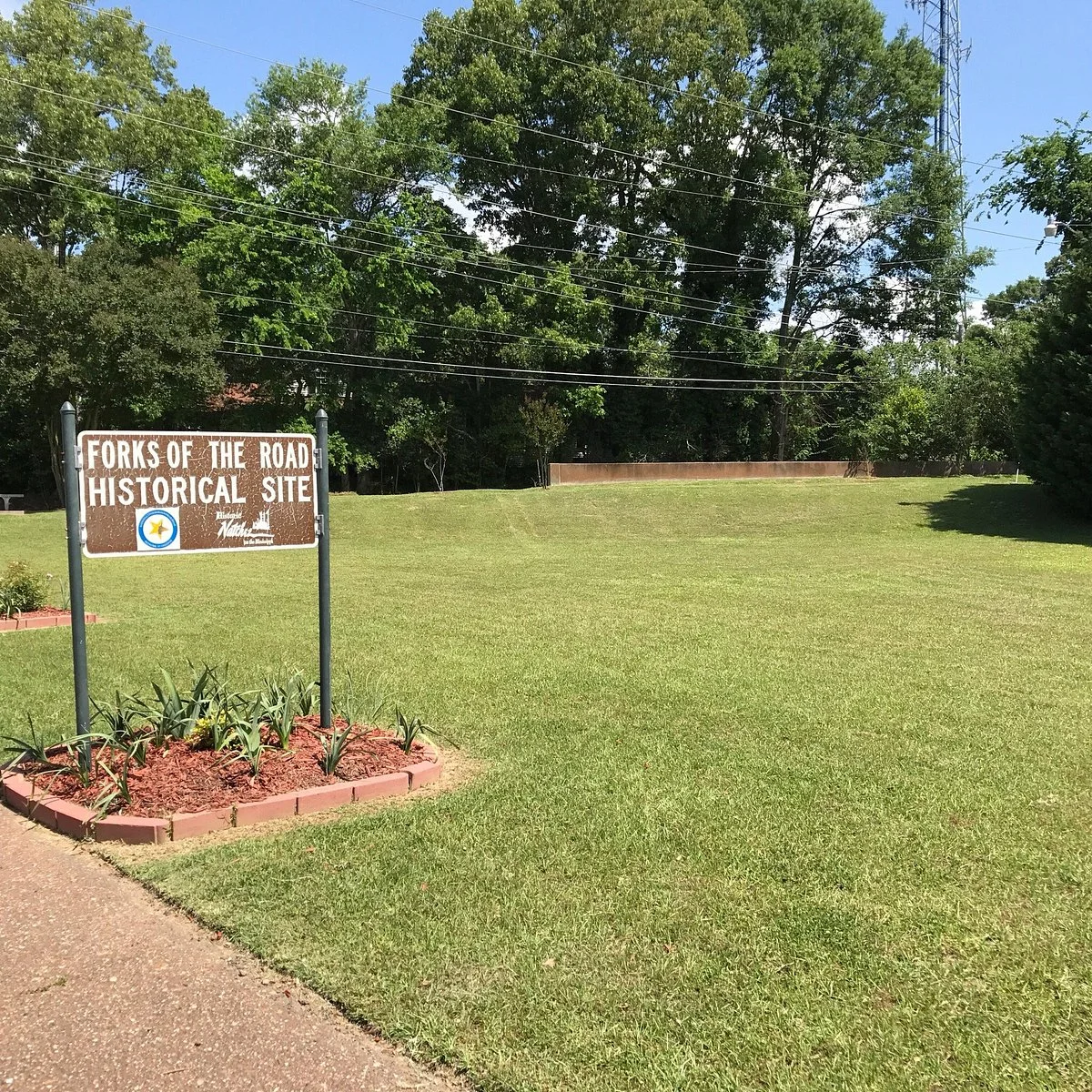 Forks of the Roads Monument