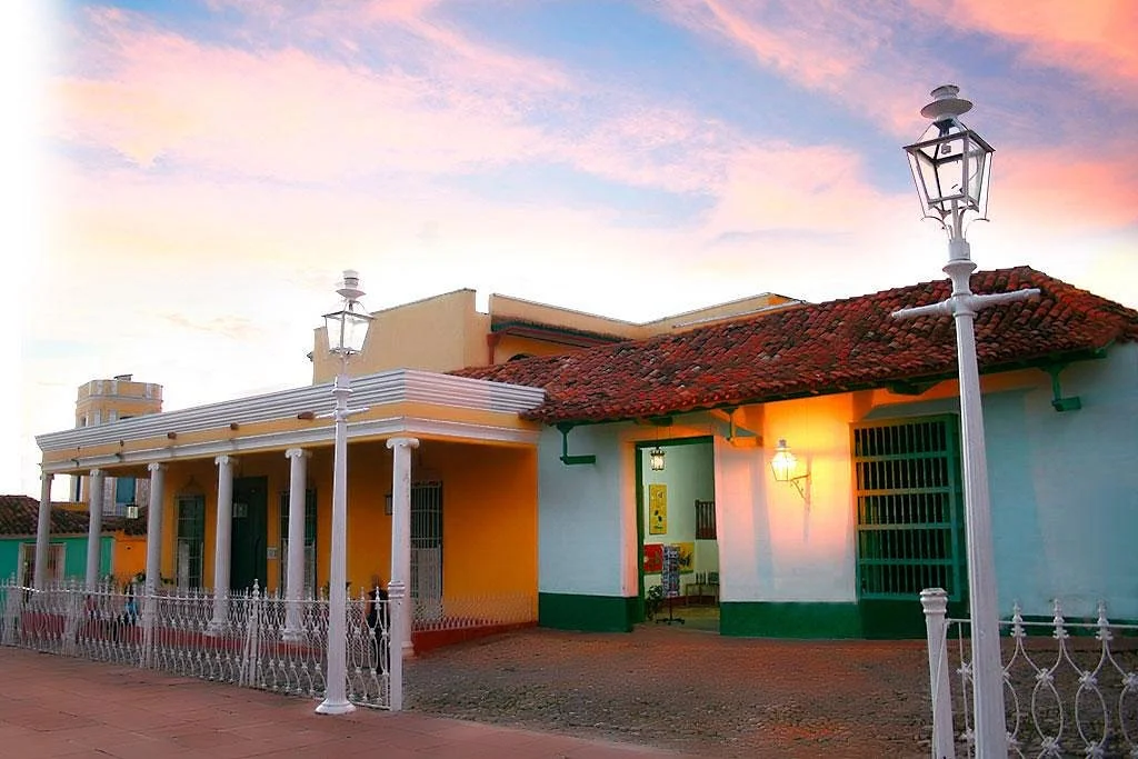 Basso Art & Souvenir Gallery