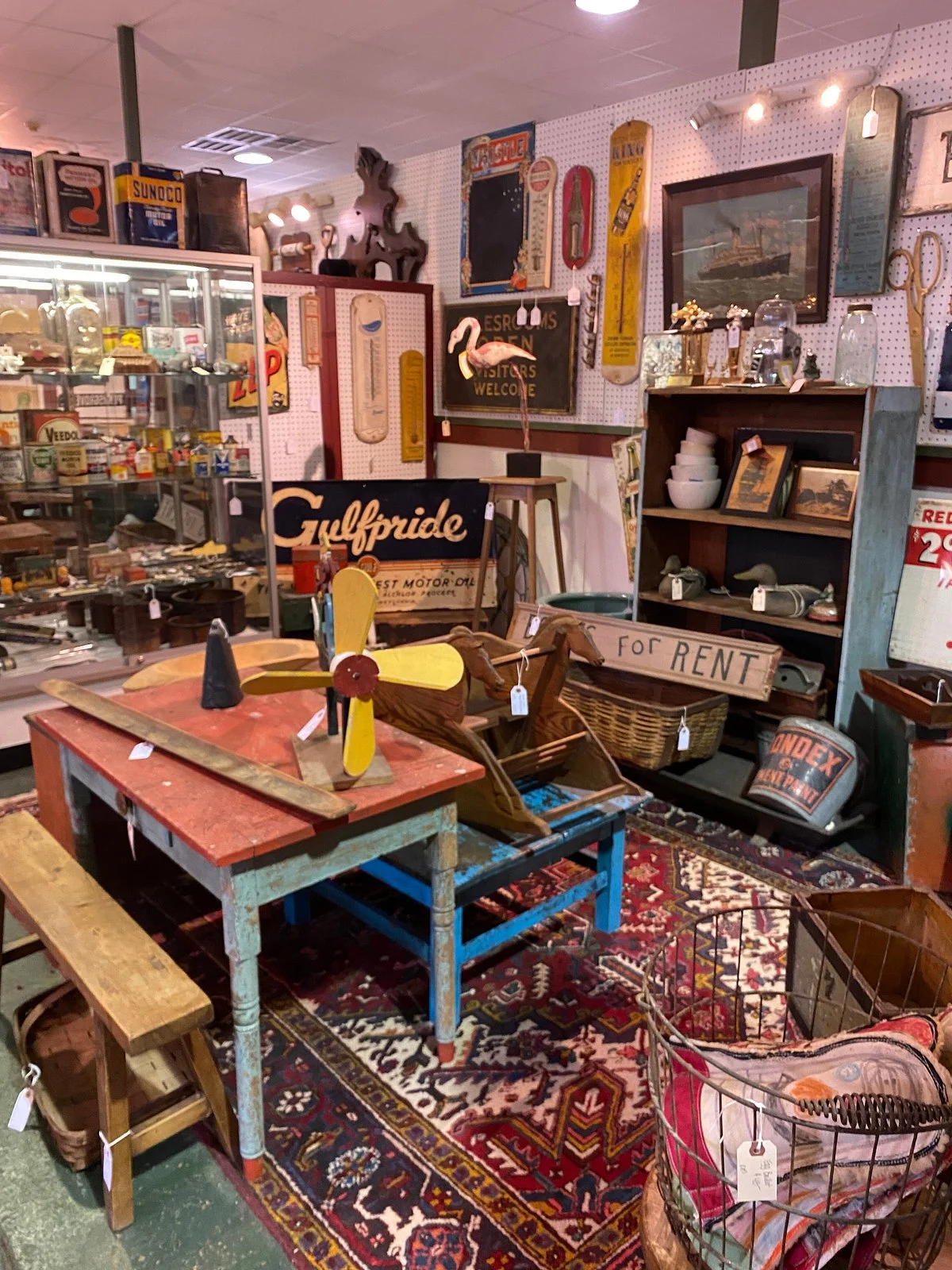 The Yellow Garage Antiques