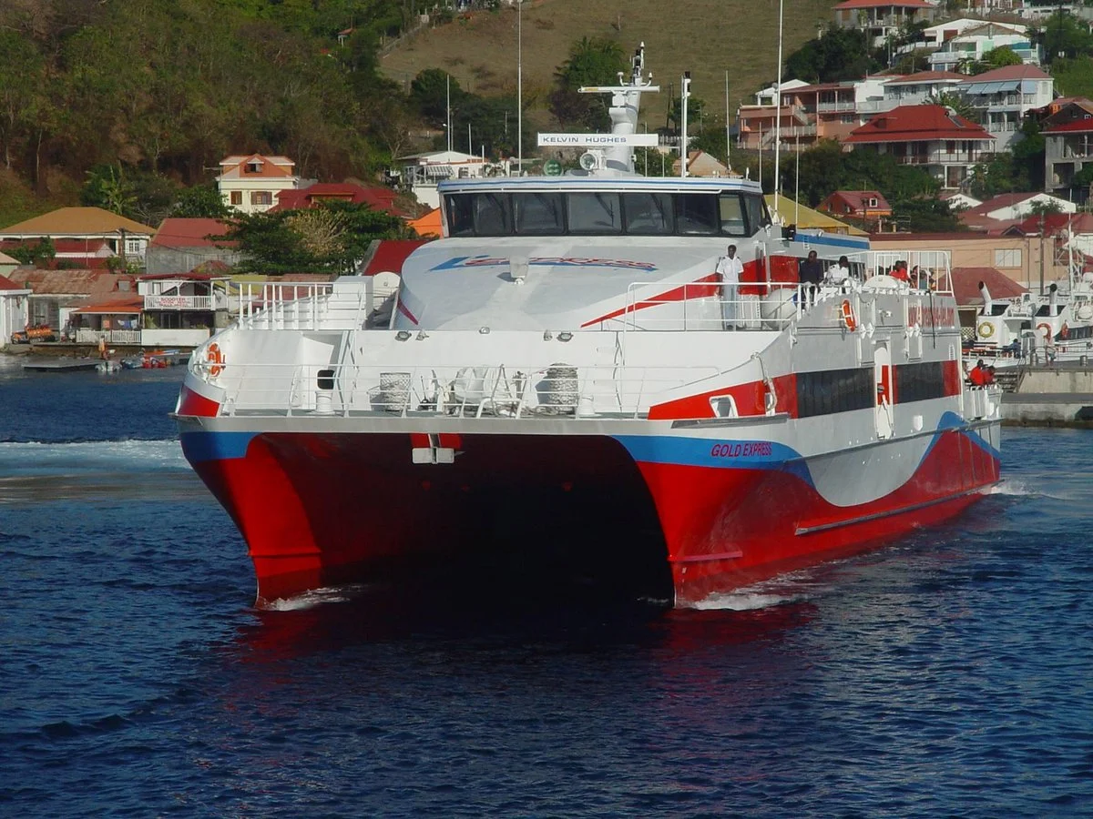 L'Express Des Iles Ferry