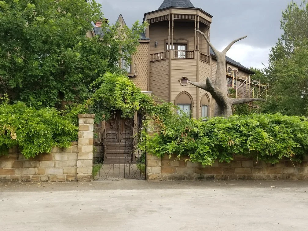Munster Mansion