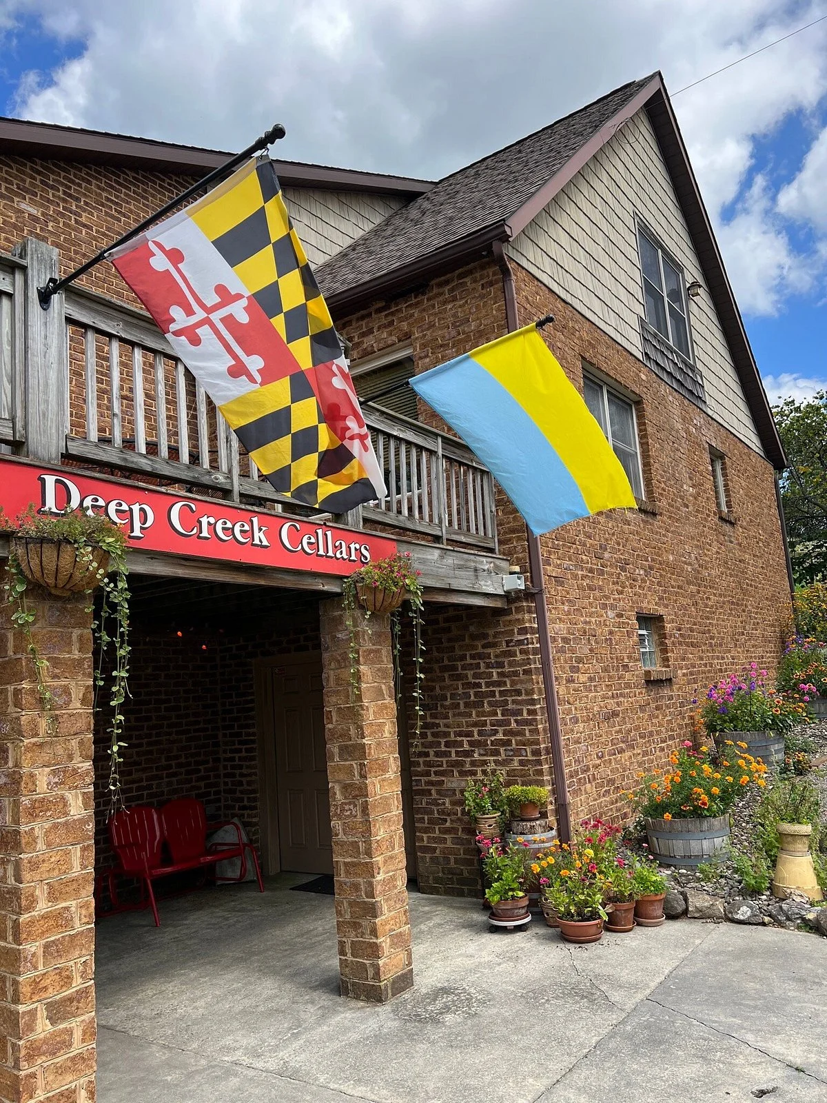 Deep Creek Cellars