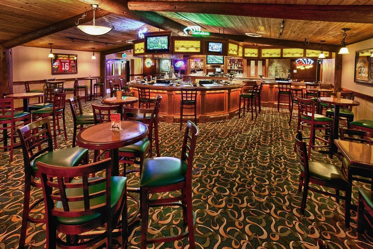 Lucky 7 Casino & Hotel