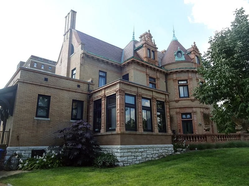 Magic Chef Mansion
