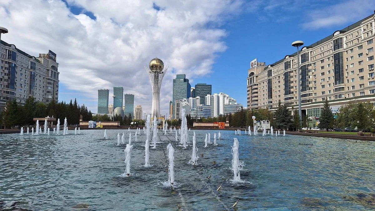 Nurzhol Boulevard