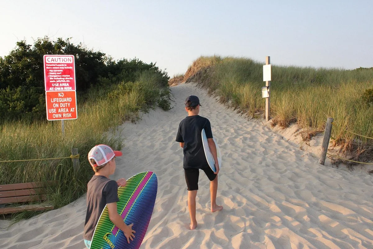Howes St Beach
