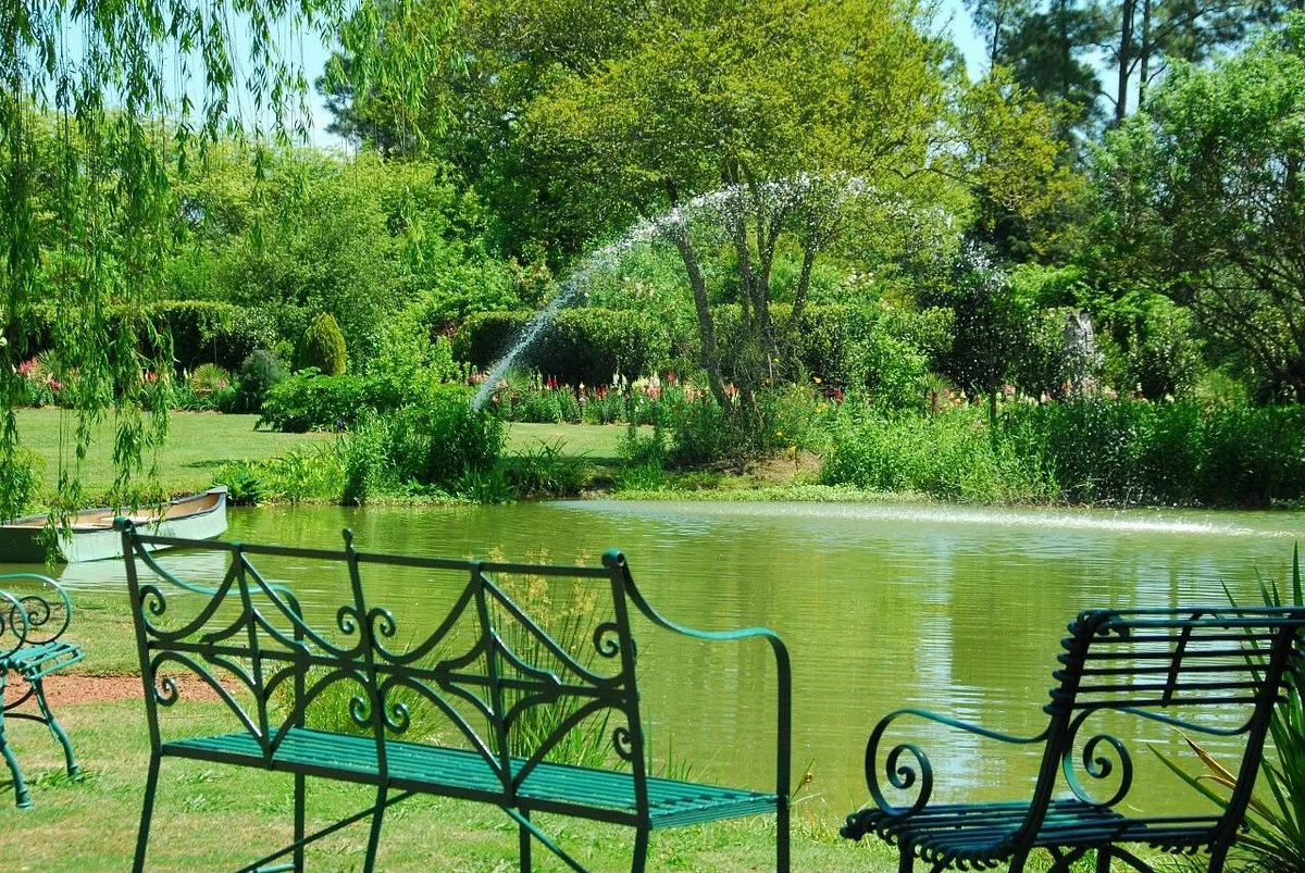 Moore Farms Botanical Garden