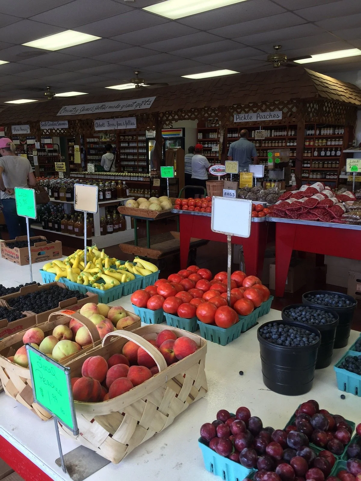 Abbott Farms Fruit Market