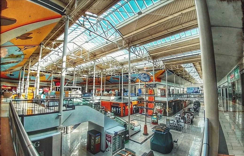 Deerbrook Mall