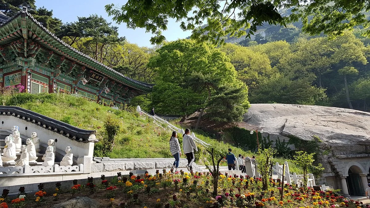 Bomunsa Temple