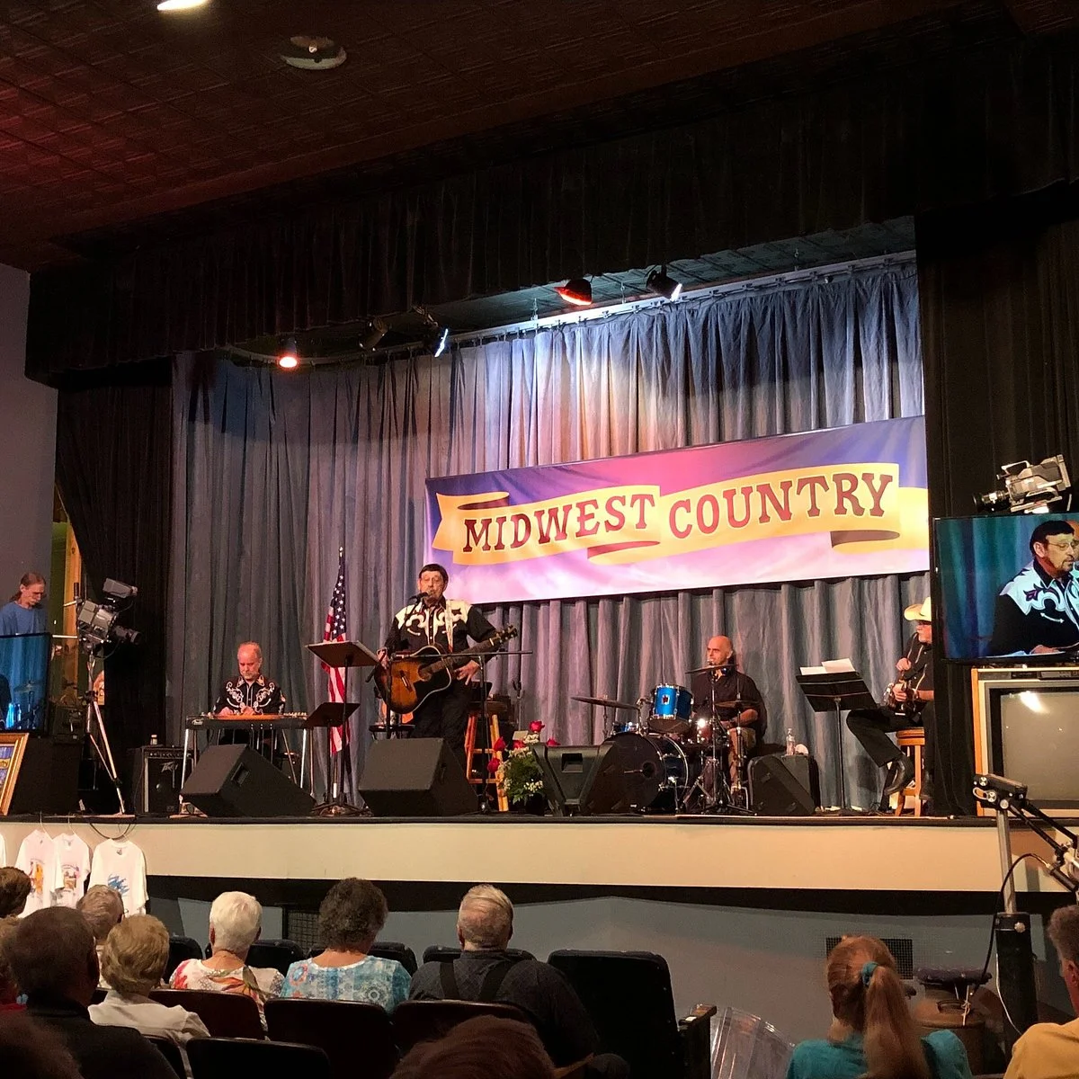 Midwest Country Music Theater
