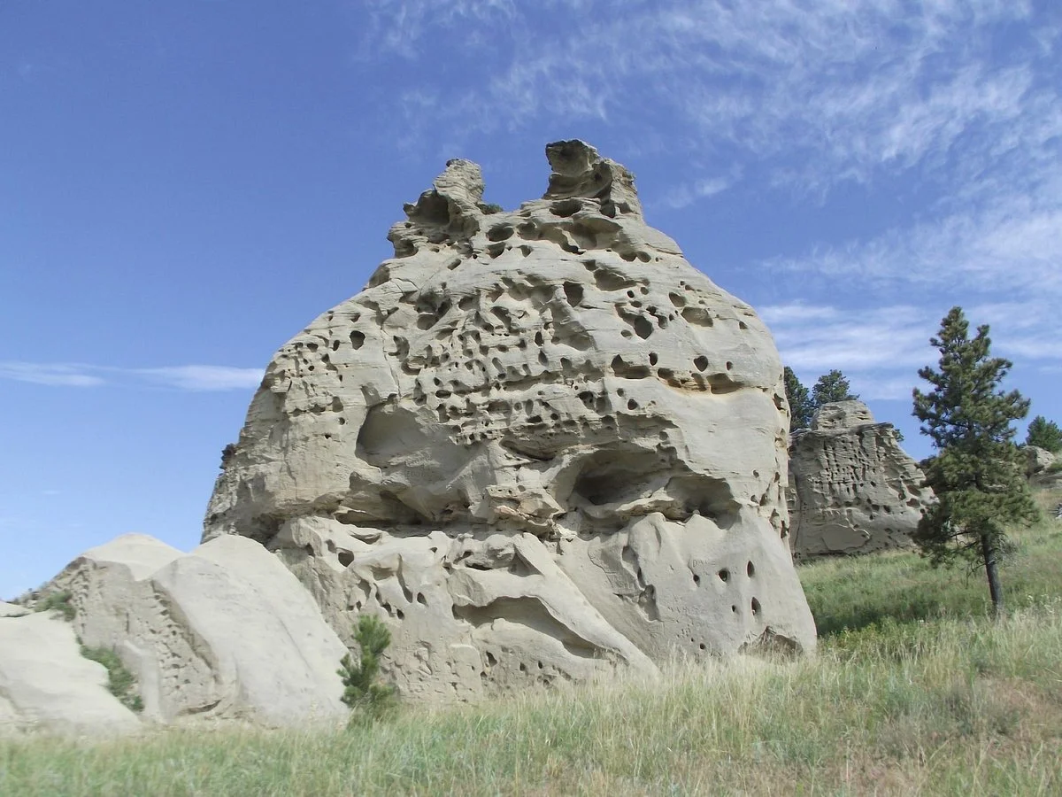 Medicine Rocks State Park