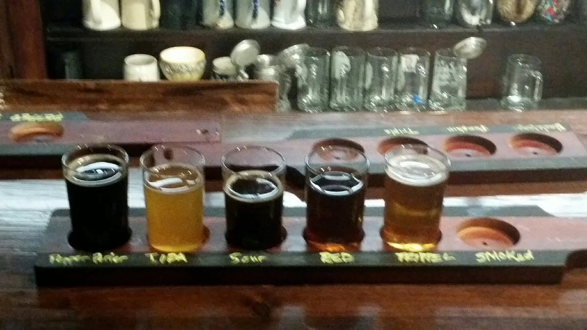Molly's Pint Brewpub