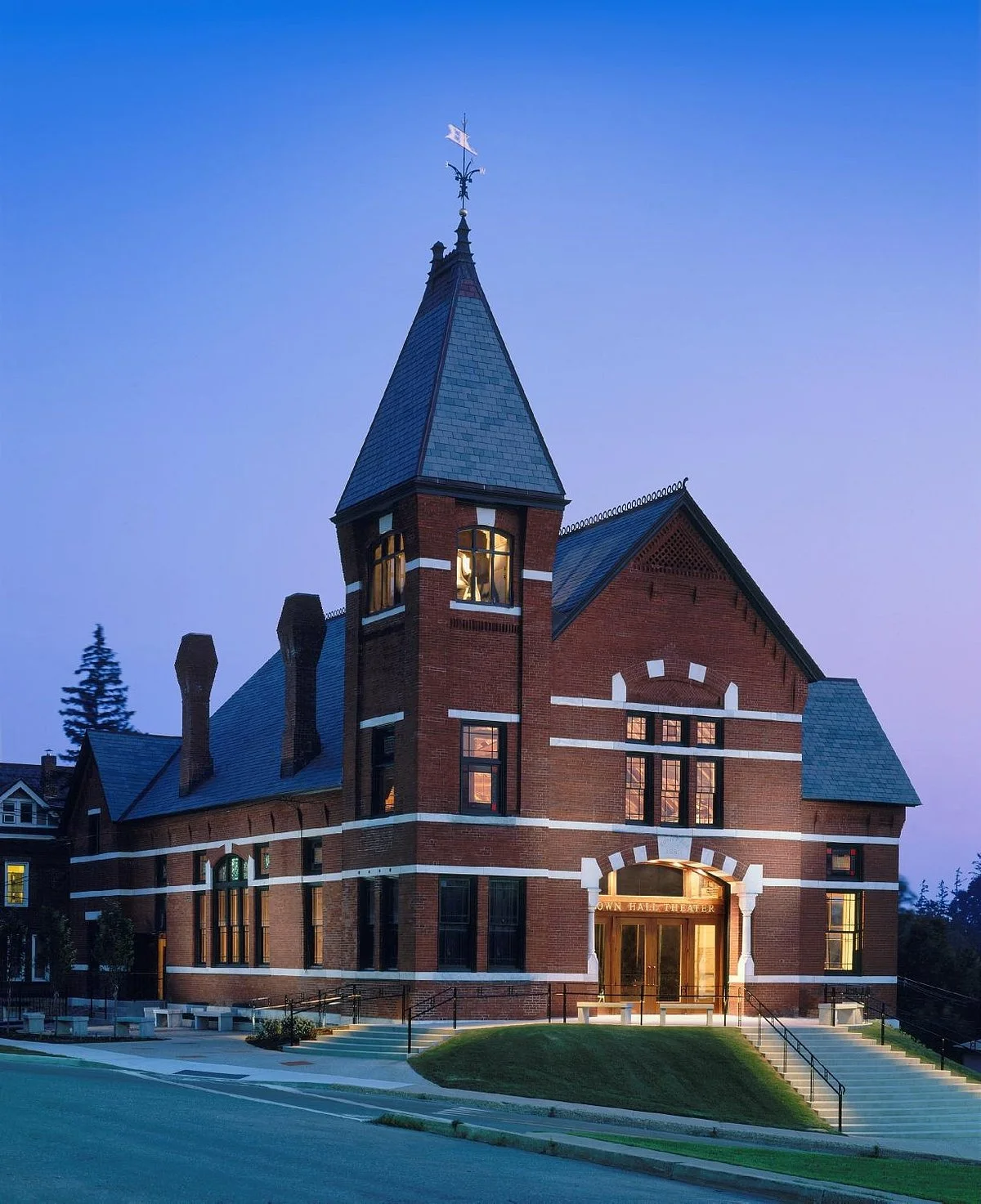 Town Hall Theater