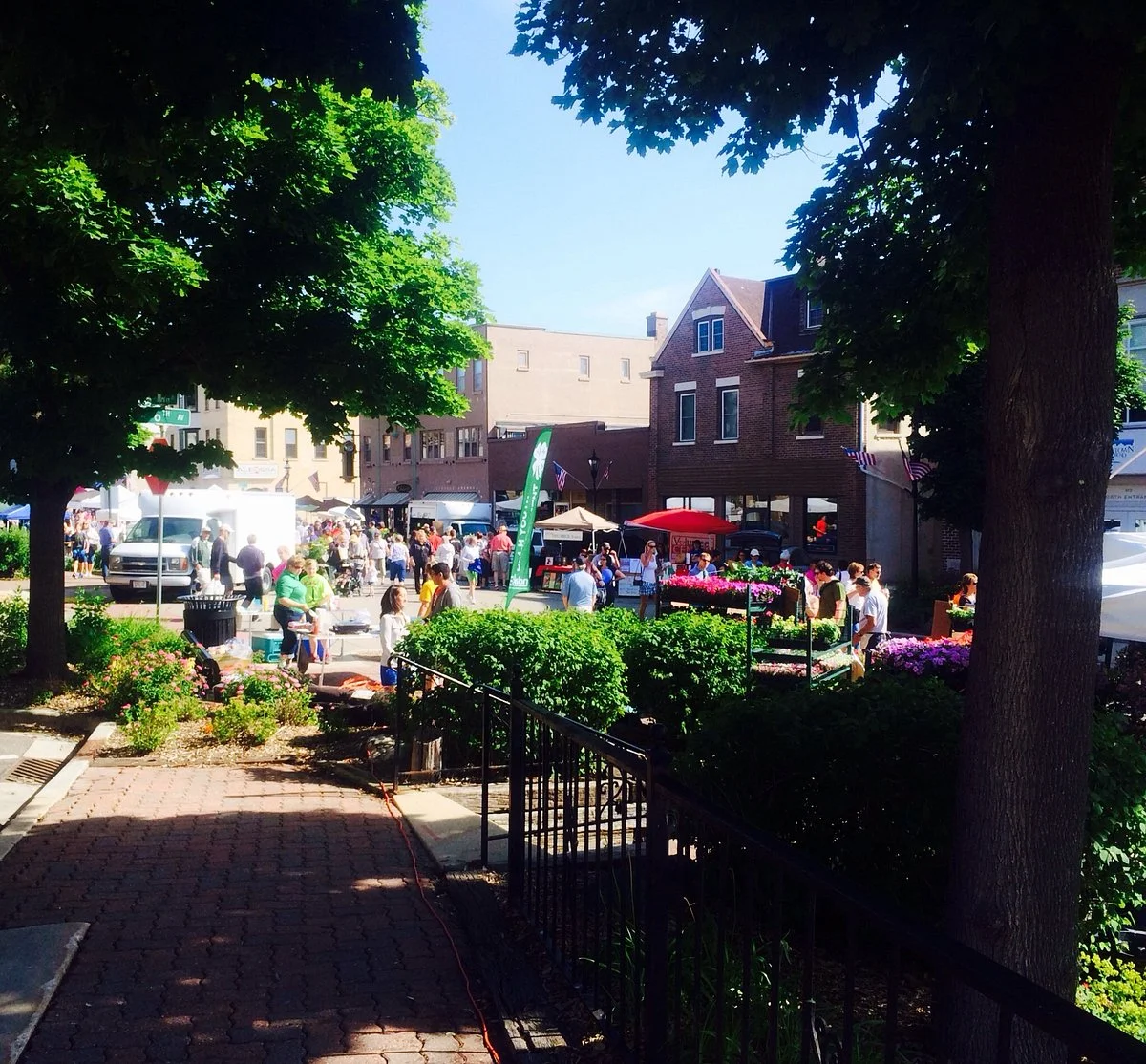 The Downtown West Bend Farmers' Market