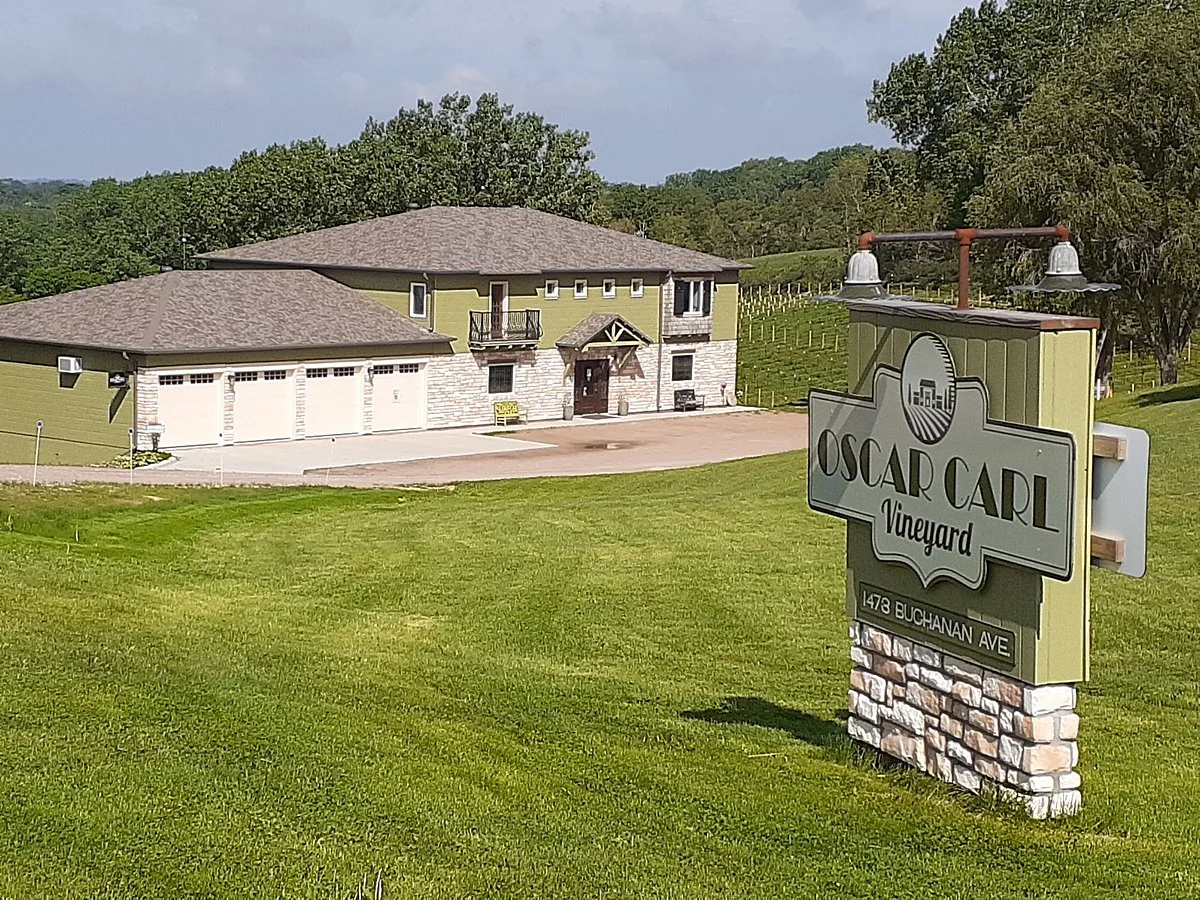 Oscar Carl Vineyard
