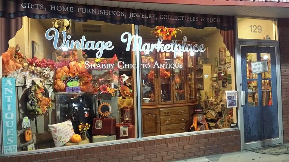 Vintage Marketplace Shabby Chic to Antique
