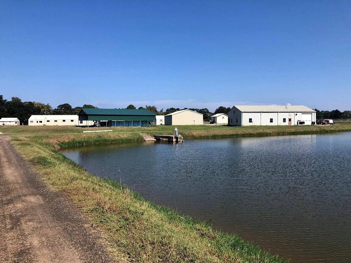 National Fish Hatchery & Aquarium
