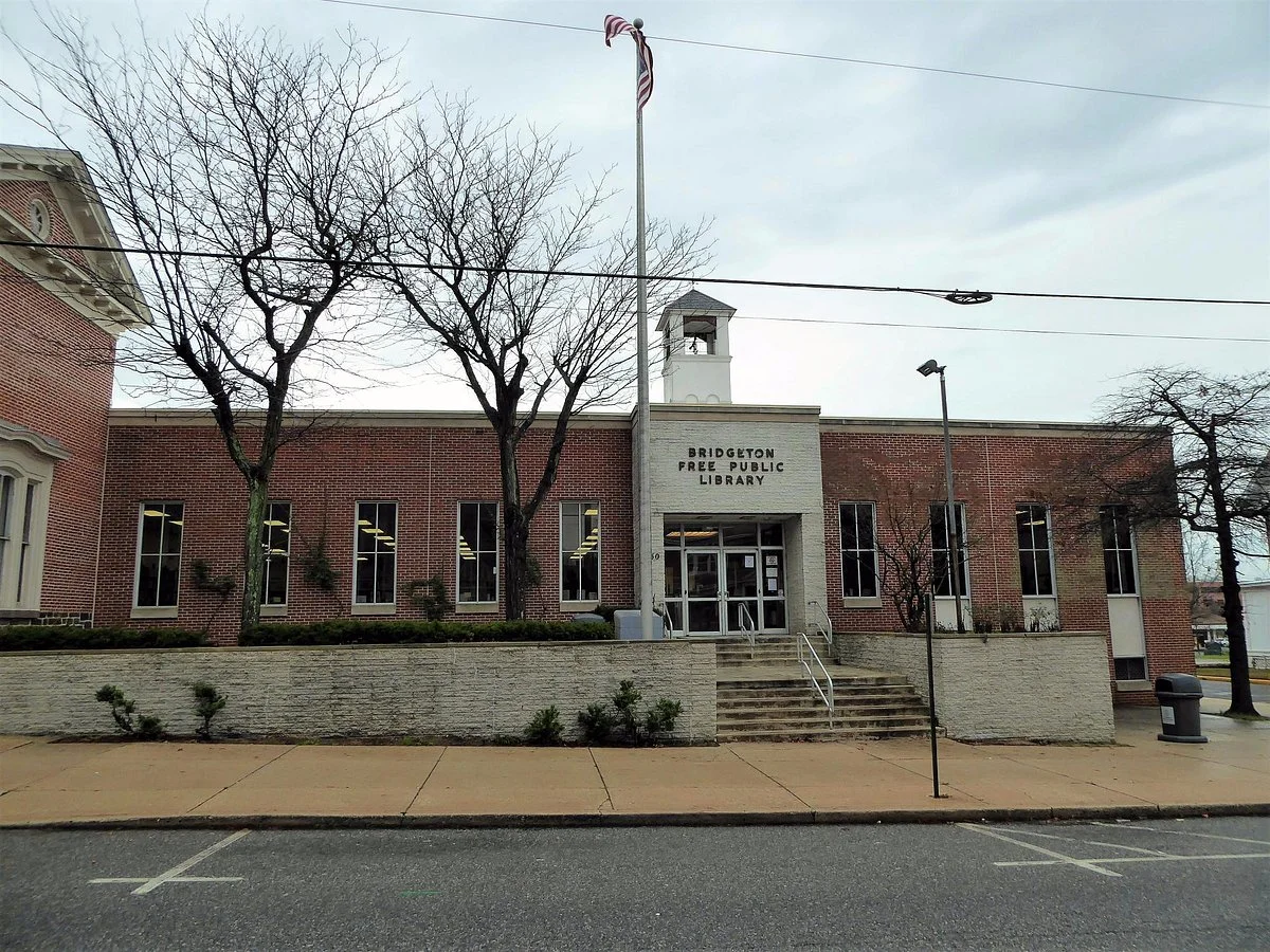 Woodruff Museum of Indian Artifacts