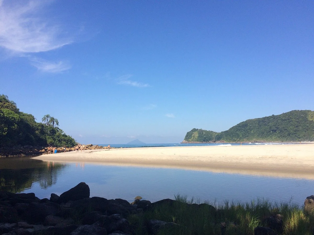 Camburi Beach