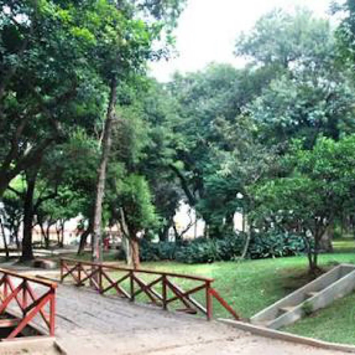 Parque Julio Fracalanza