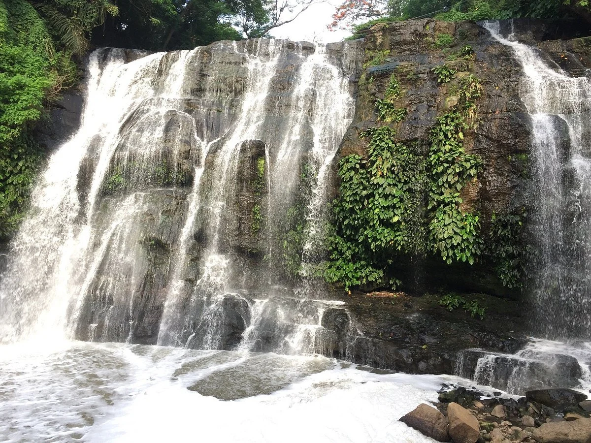 Hinulugang Taktak