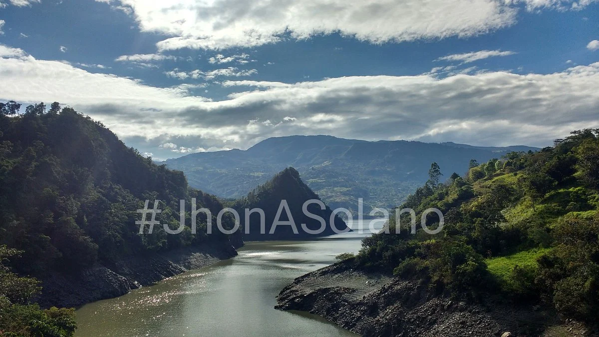 Represa de Chivor