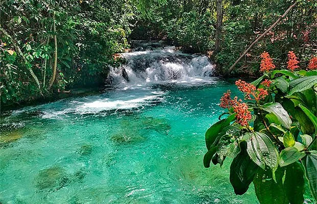 Formiga Waterfall