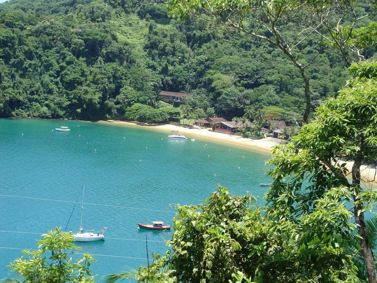 Sete Fontes Beach