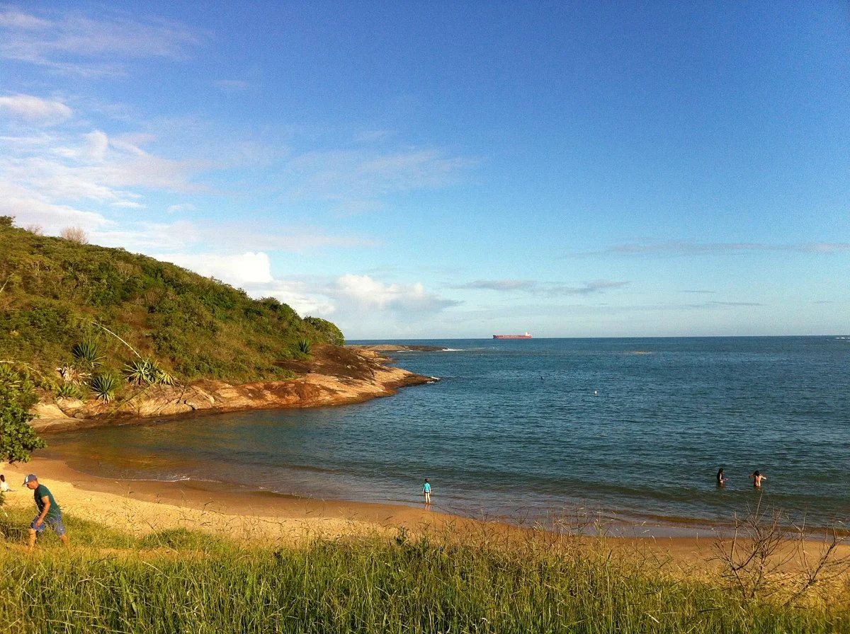 Enseada Azul Beach