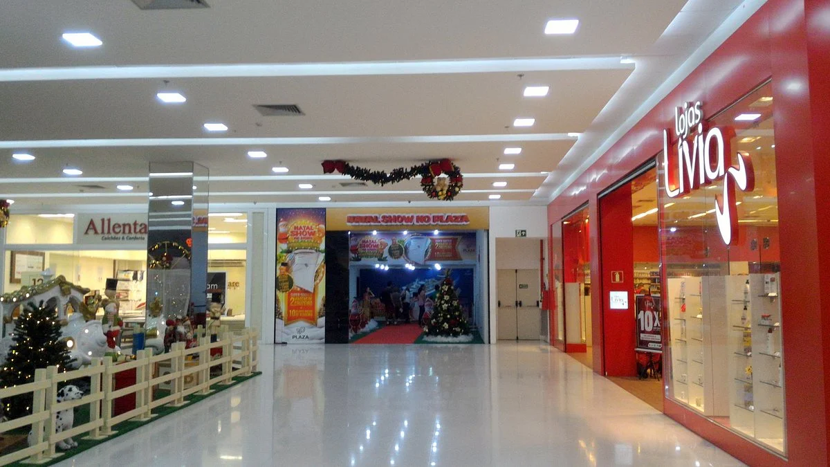 Plaza Avenida Shopping