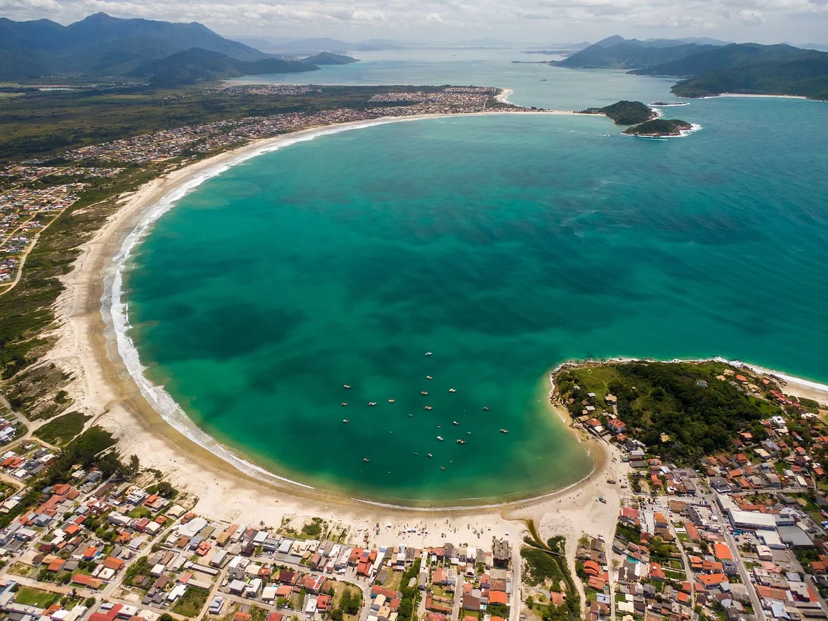Pinheira Beach