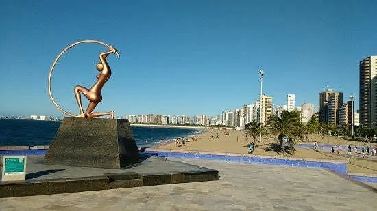 Estátua de Iracema