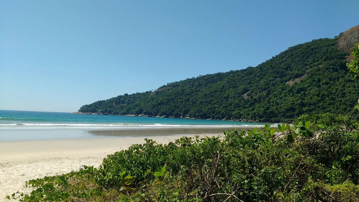 Dois Rios Beach